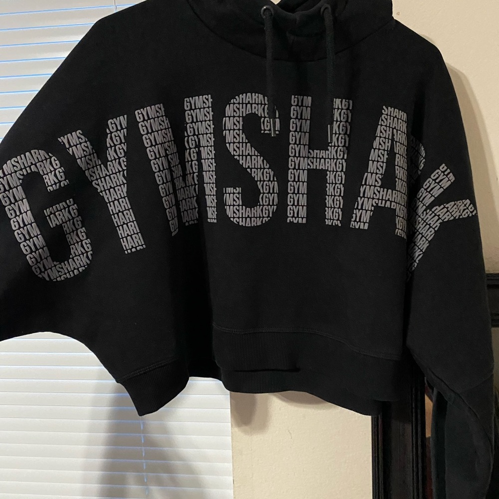 Gymshark cropped hoodie